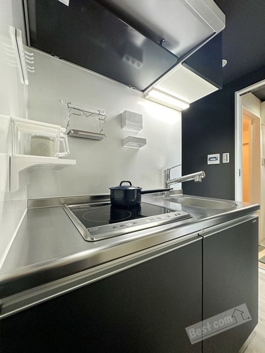 エヌエムキャトフヴァン3FAのキッチン