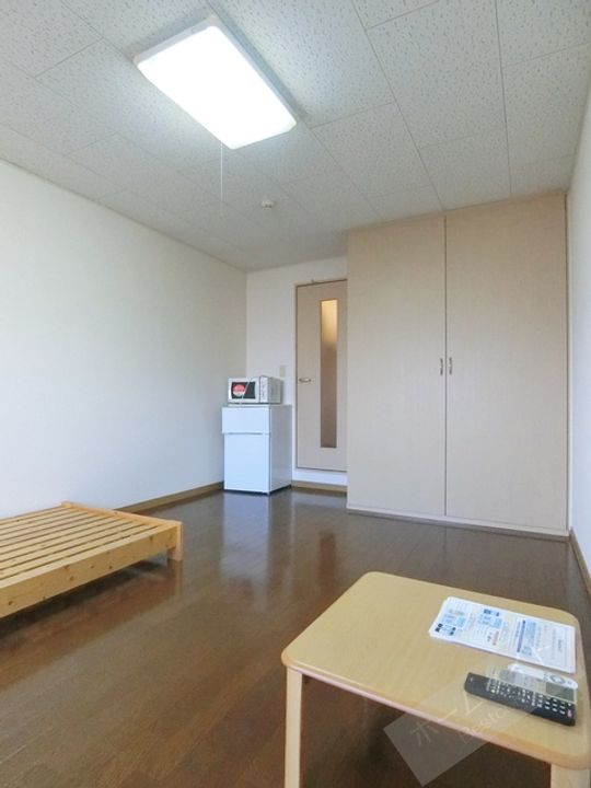 レオパレス三国ヶ丘弐番館の内装