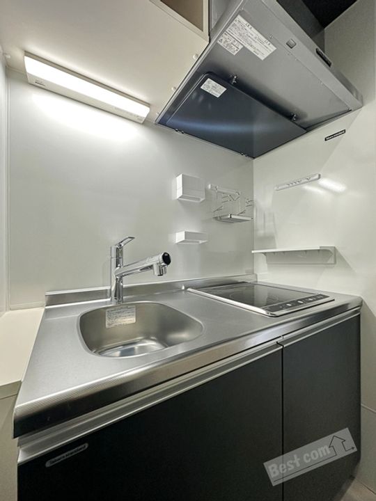 エヌエムキャトフヴァン4FFのキッチン