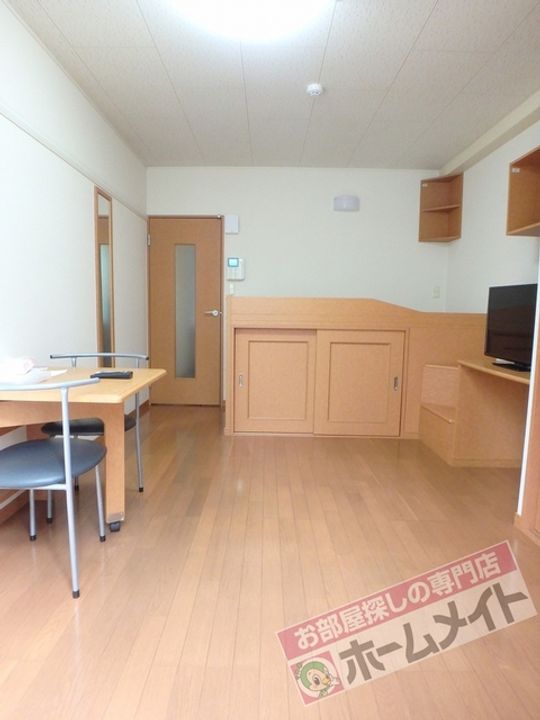 レオパレステイルザウエストの内装