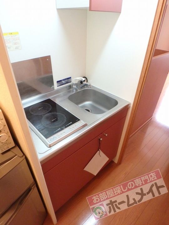 レオパレステイルザウエストのキッチン