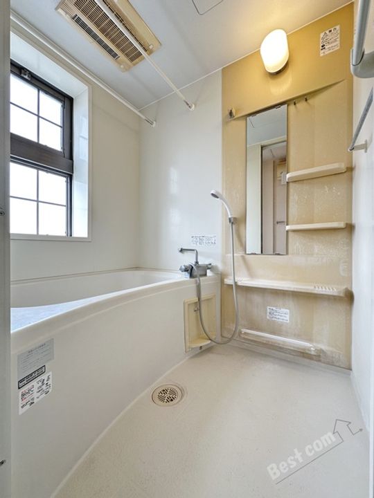 ファミリアの風呂