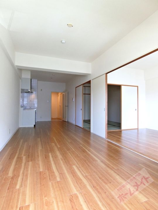 パレス中もずの内装