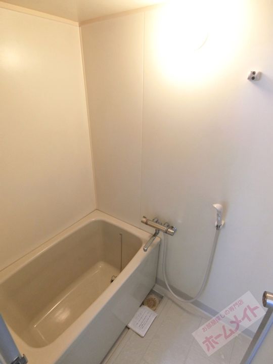 パレス中もずの風呂