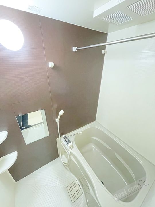 フジパレス イーレの風呂