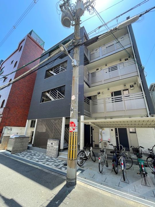 クレイノHIKARIの外観