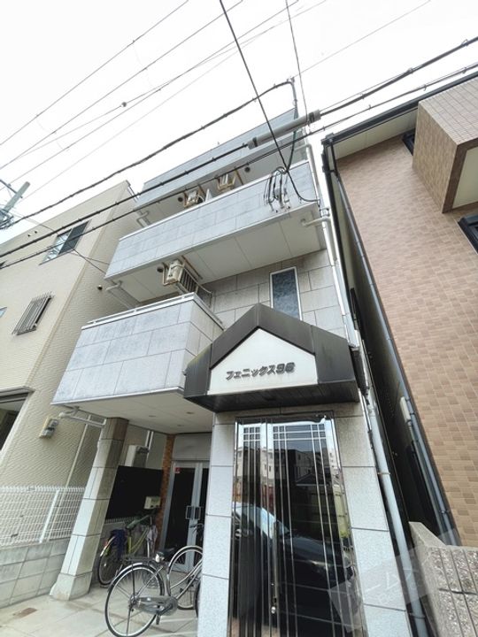 フェニックス96の外観
