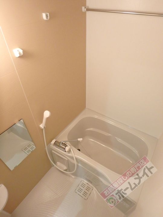 フジパレス アベリアの風呂