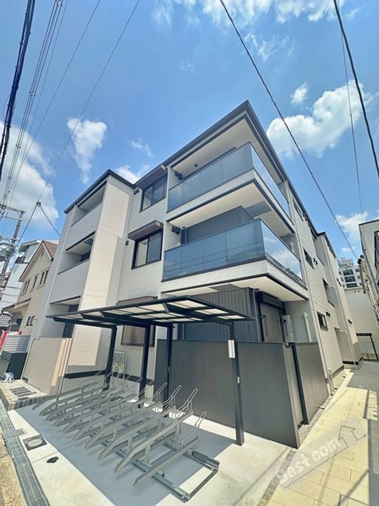 トリシア北巽の外観