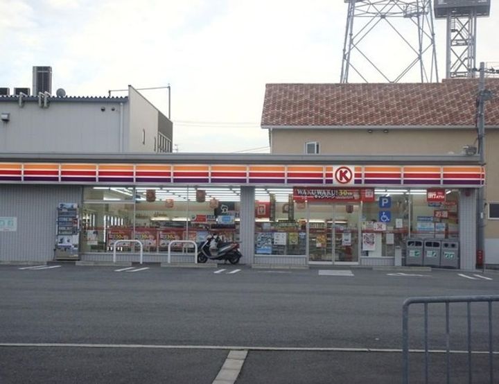 フジパレス出戸Ⅵ番館の周辺