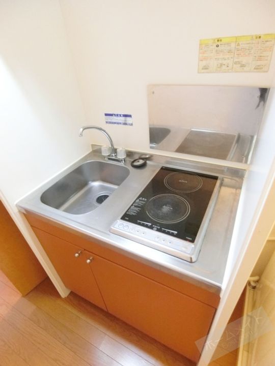 レオパレスカルチェのキッチン