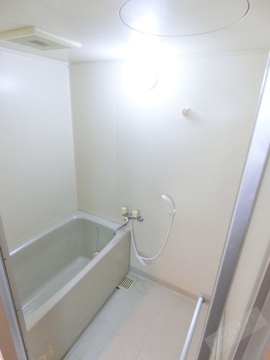 ヴェルデベージュの風呂