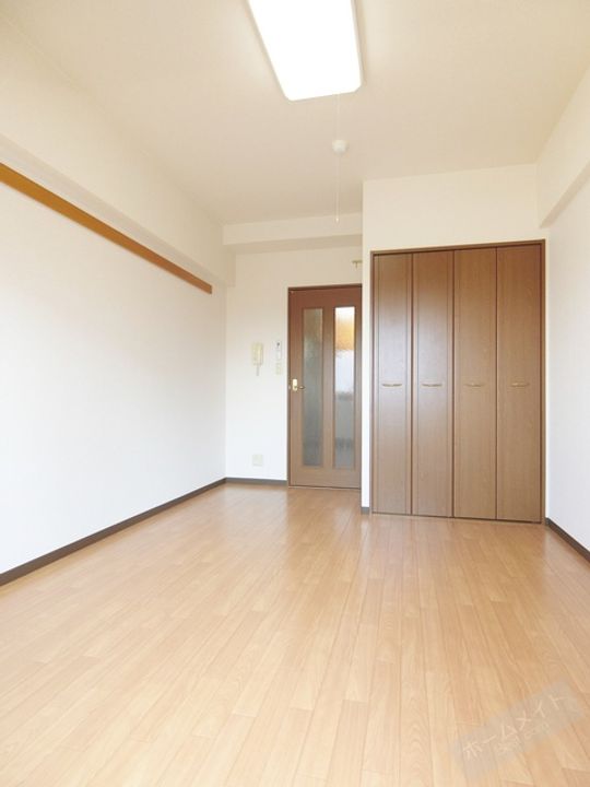 エストレージャ文の里0907の内装