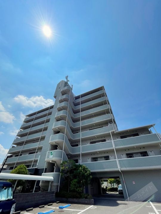 エフォール・ナガイの外観