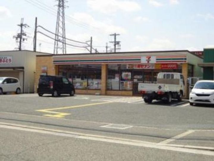 COZY HOUSE、GUMINOKIの周辺