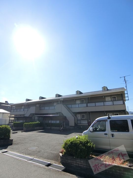 パークハイツ深井の外観