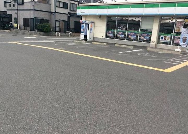 カーサコンフォールの周辺