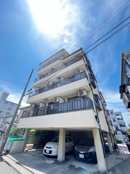 コスモビクトリーの外観