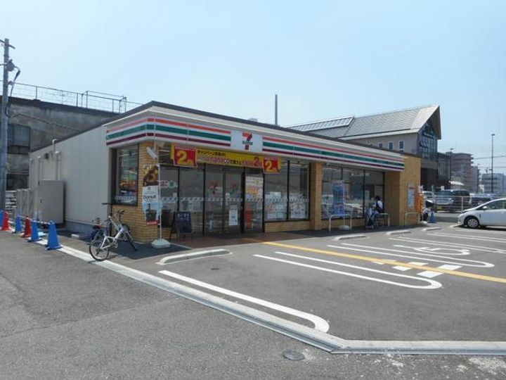 ハイツファニーの周辺