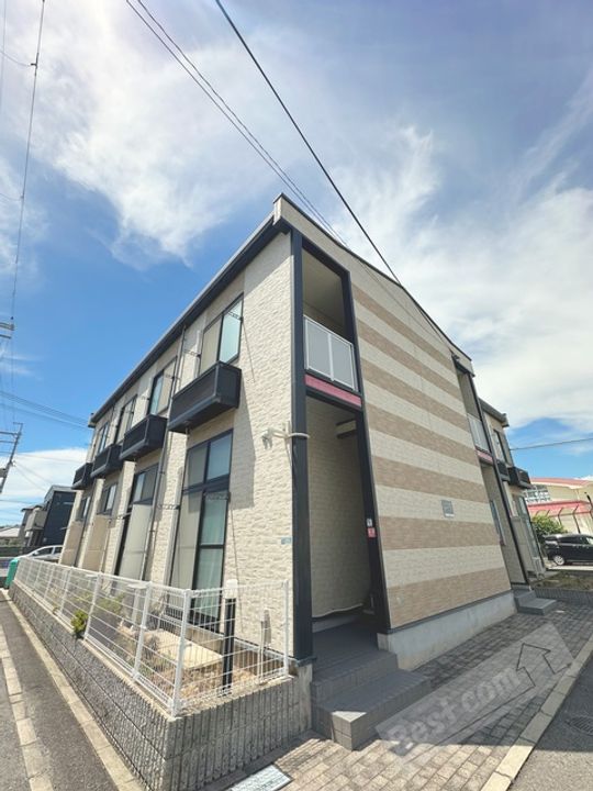 レオパレス新堂の外観