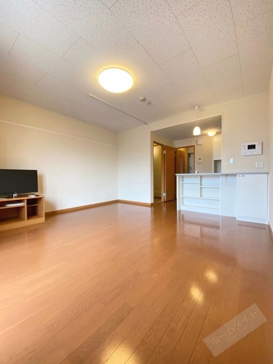 レオパレスウォームコーポ深阪の内装