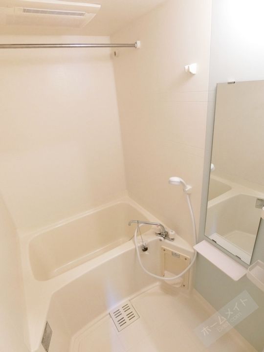 ハウスエルロンドの風呂