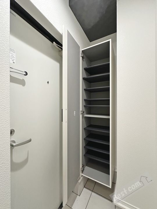 大阪府堺市中区深井中町(一戸建)の賃貸物件の玄関