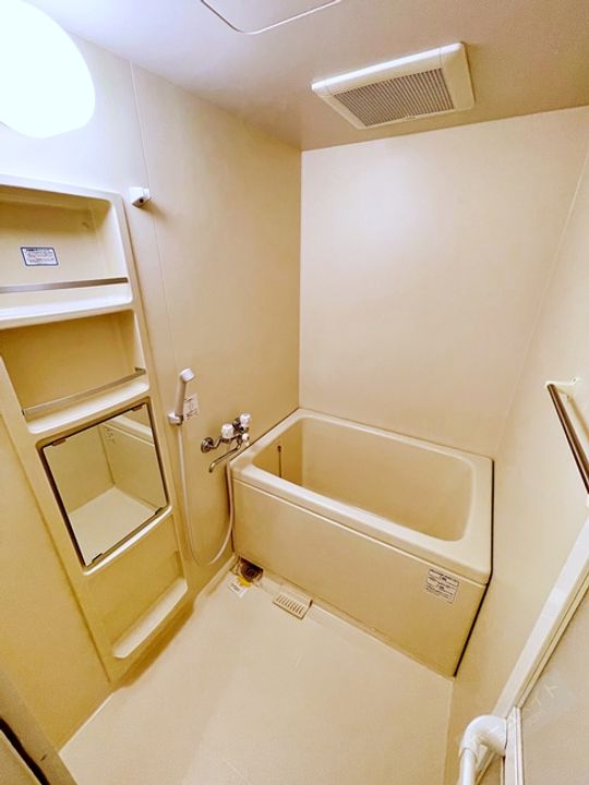 コート石津川の風呂