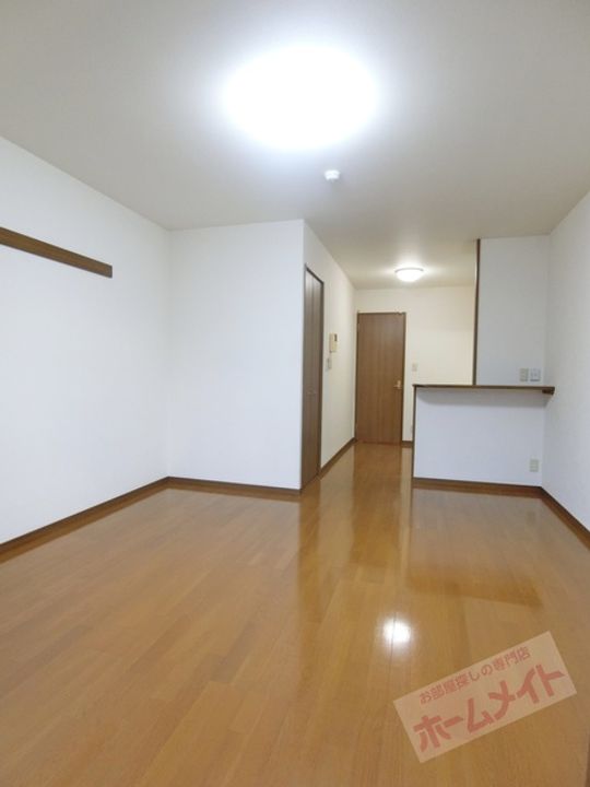 アンプルール光明池の内装