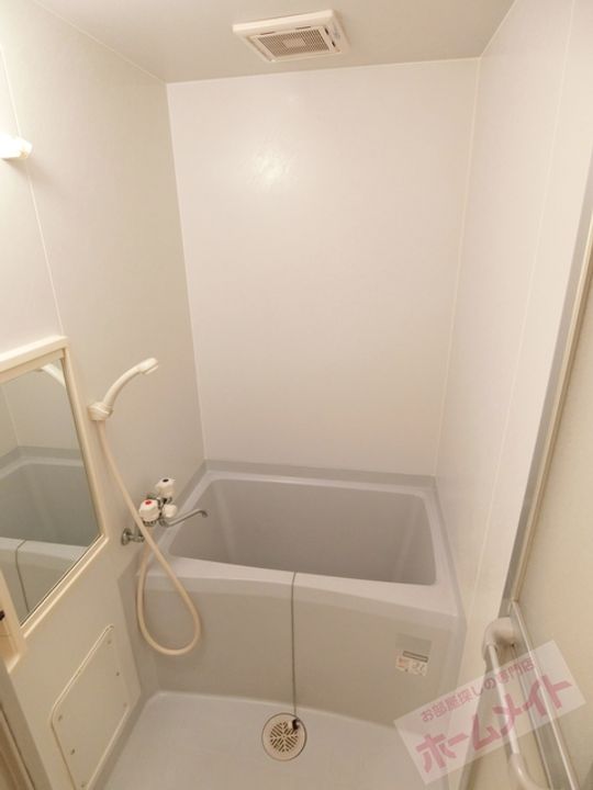 COZY HOUSE、GUMINOKIの風呂