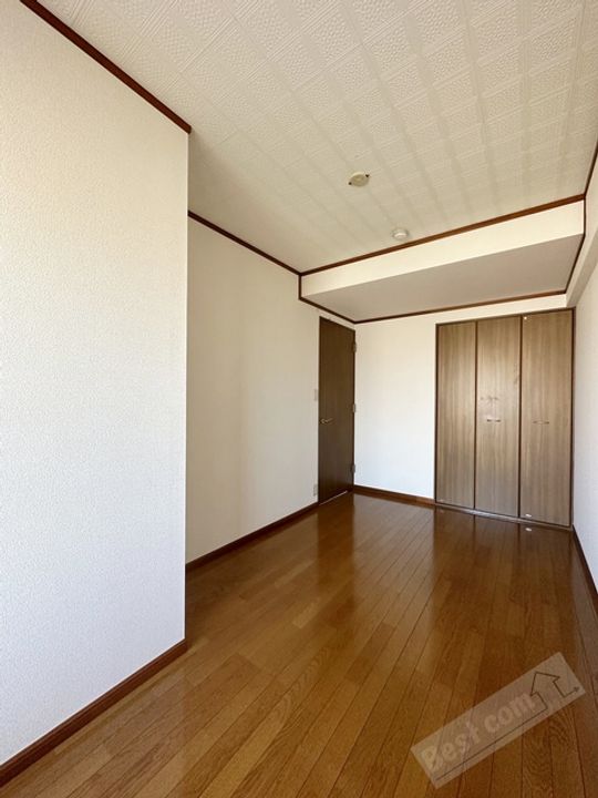 オーク一番館の内装