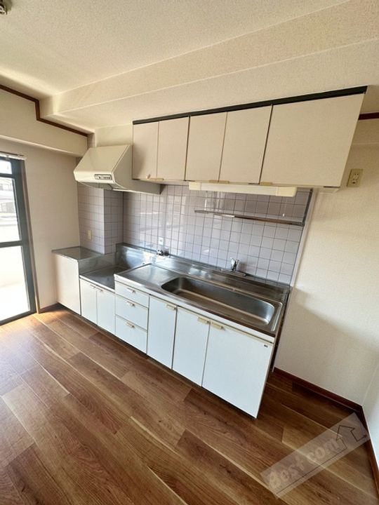 オーク一番館のキッチン