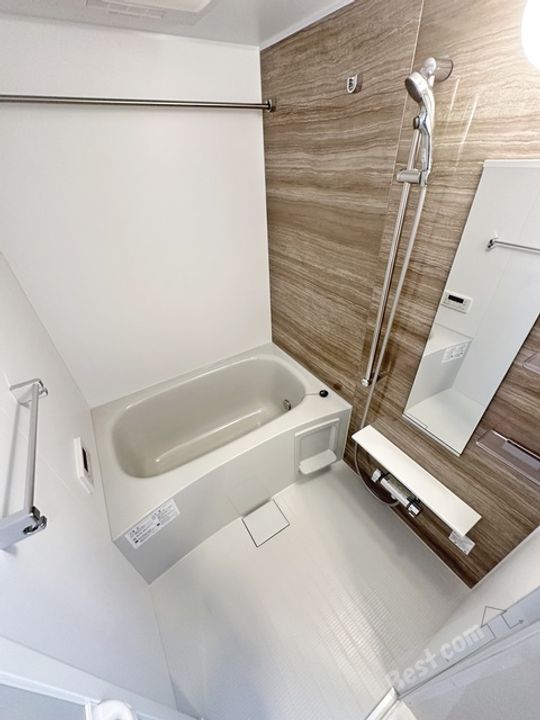 メゾンルミネ若松の風呂