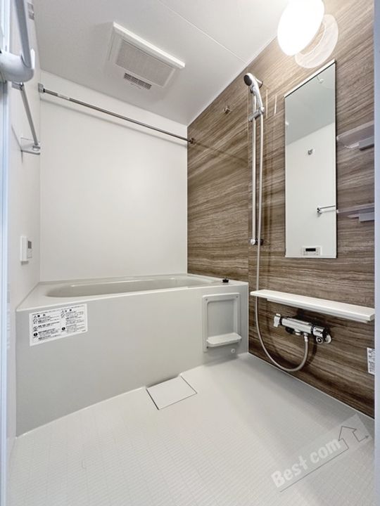 メゾンルミネ若松の風呂