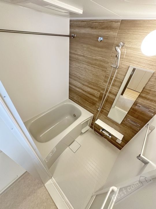 メゾンルミネ若松の風呂