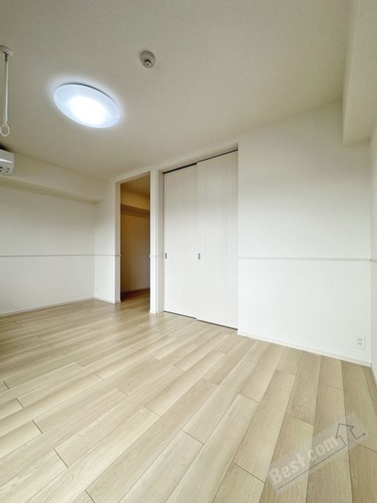 メゾンルミネ若松の内装