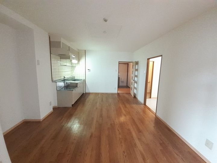 アレーゼFの内装