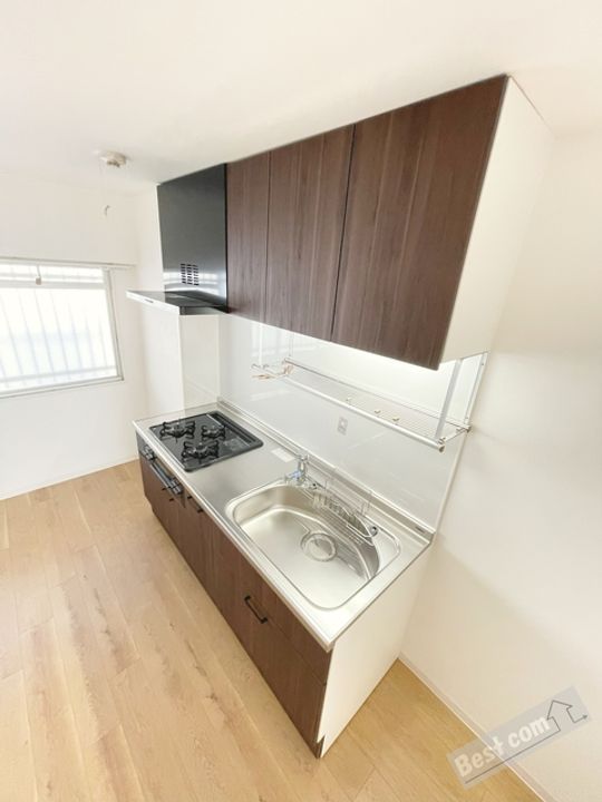 北野田大発マンションB棟のキッチン