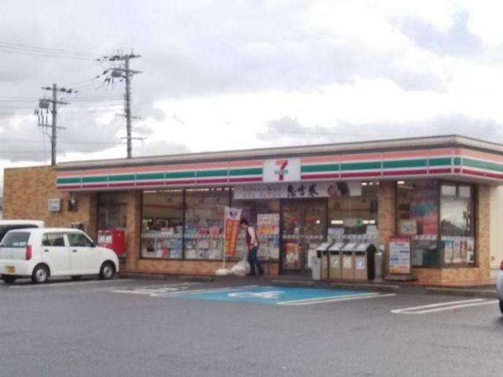 レオパレス三本松の周辺