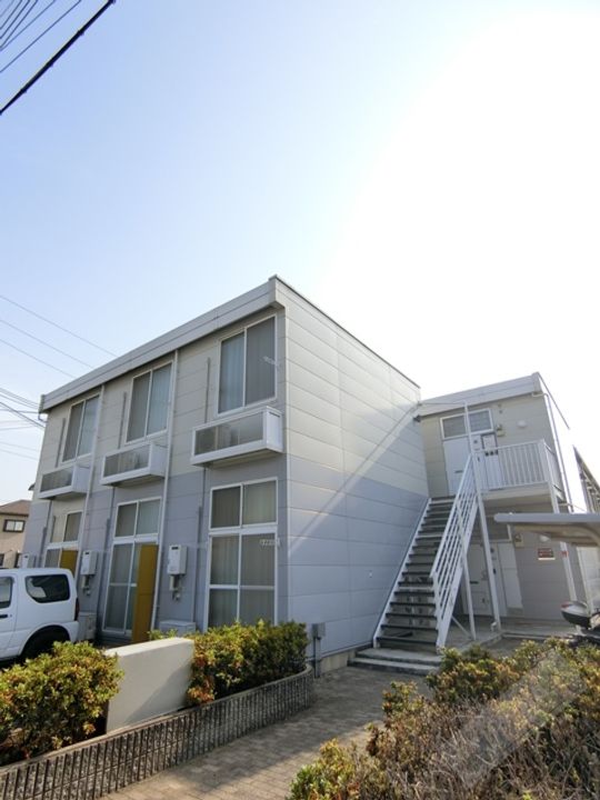 レオパレスハッピネスコートの外観