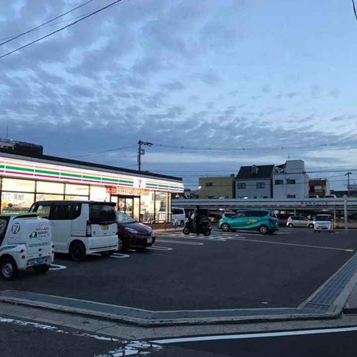 グラン・ルーチェの周辺