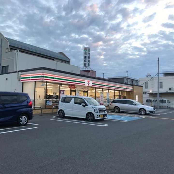 クリーク パレスの周辺