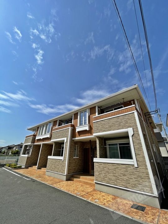 ランプロン アヤ Ⅰの外観