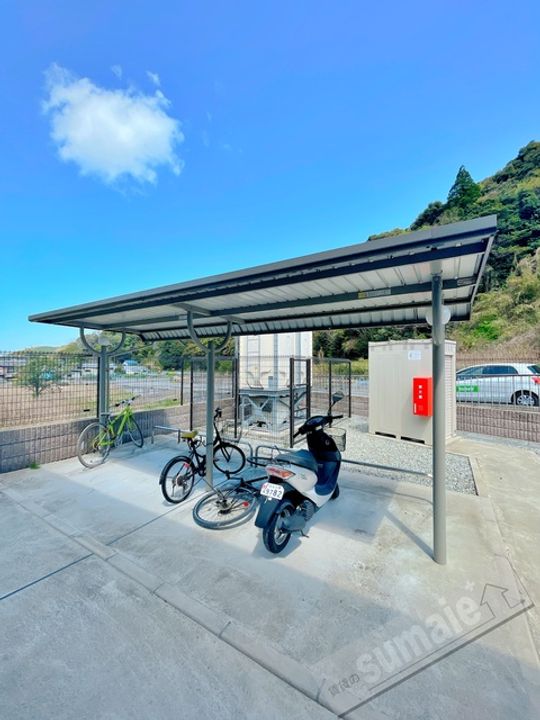 ネオ・エリタージュのその他画像