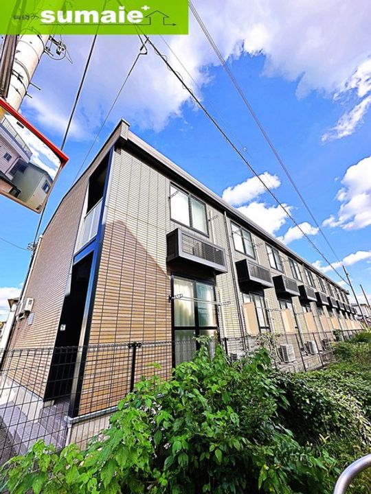 レオパレスフォレストの外観