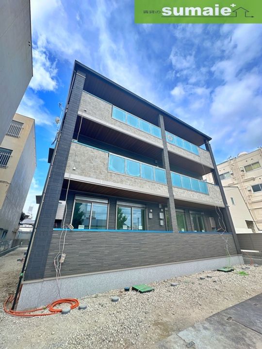 ヒカルサ和歌山本町の外観