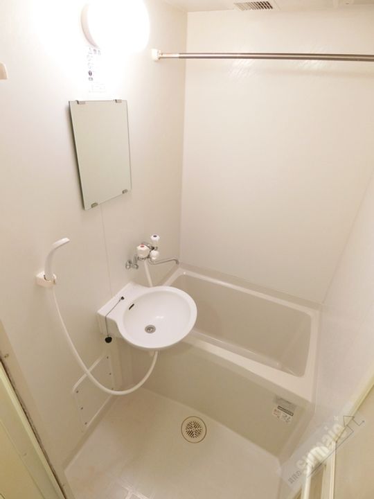 レオパレスあきばの風呂