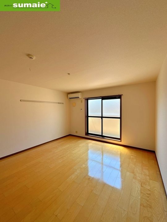 M トゥルケーゼのその他画像