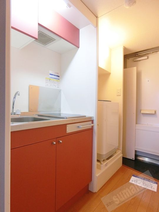 レオパレス向之芝のキッチン