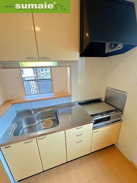 シャルム西ノ庄 Vのキッチン
